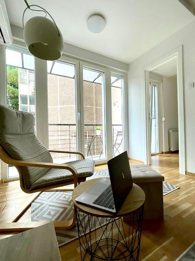 Alma Vracar Appartement Belgrado Buitenkant foto