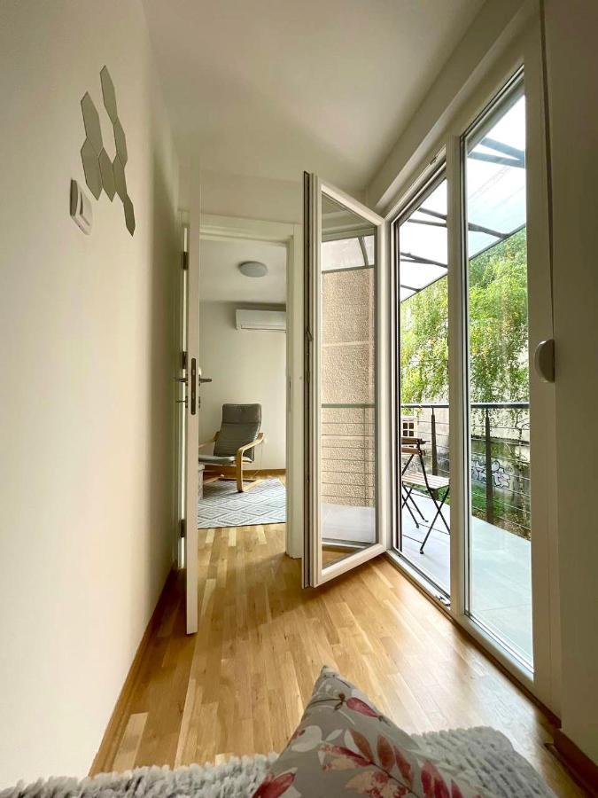 Alma Vracar Appartement Belgrado Buitenkant foto